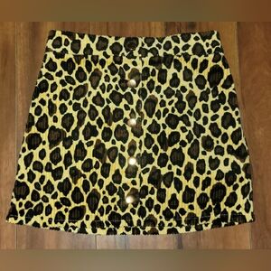 EUC Issac Mizrahi Animal Print Leopard Corduroy Mini Skirt - Black and Tan